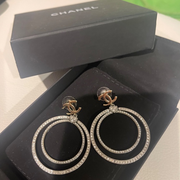 Chanel earrings - Picture 3 of 7